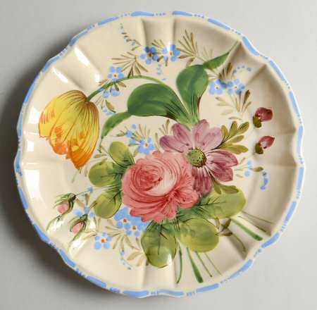 Nove Rose Dinner Plate