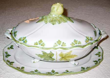 C350 Oval Covered Vegetable