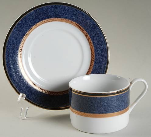 Fifth Ave Saphire Flat Cup & Saucer Set