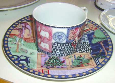 IEC8 Flat Cup & Saucer Set