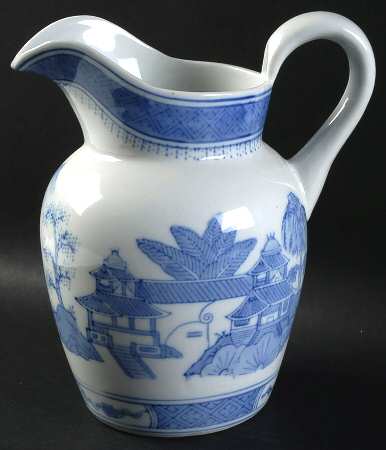 IDG4 64 Oz Pitcher
