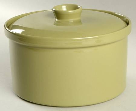 Teema Olive 2.25 Qt Round Covered Casserole