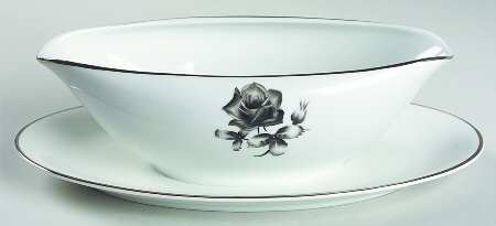 A5252-1 Gravy Boat with Attached Underplate