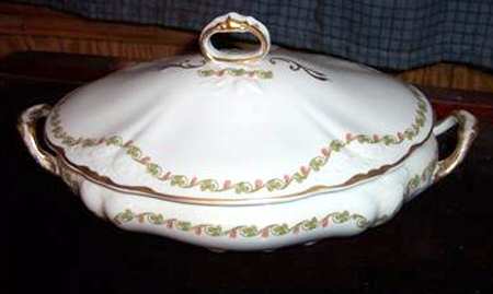 IRO46 Round Covered Vegetable