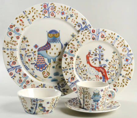 Taika White 5 Piece Place Setting