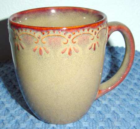French Embossed Mug