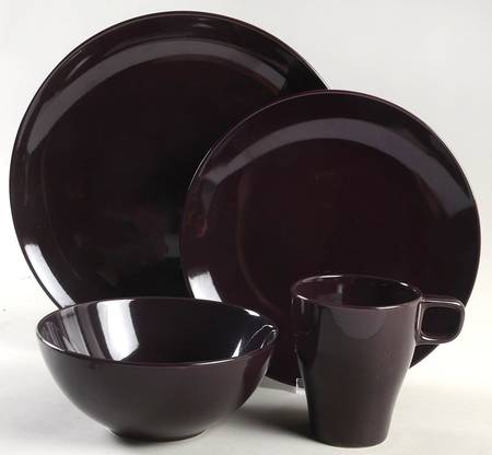 Fargrik Dark Lilac 4 Piece Place Setting
