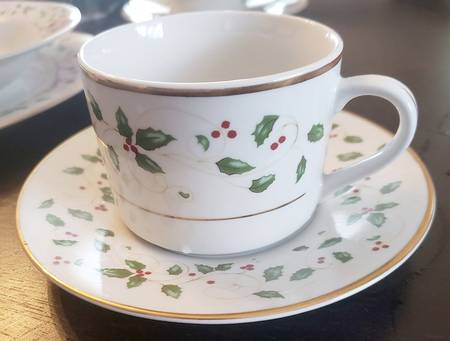 ISC5 Flat Cup & Saucer Set