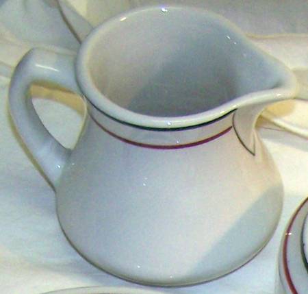 IRO62 Creamer