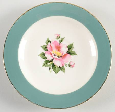 Empire Green Saucer