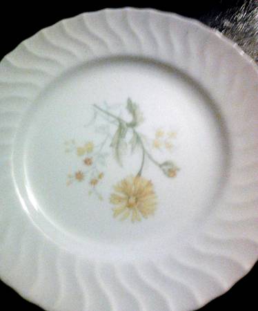 Chrysanthe by International