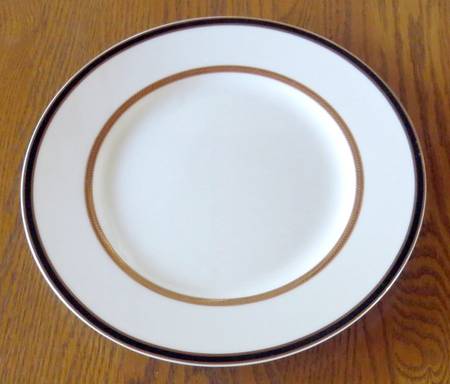 Fifth Ave White Gold Dinner Plate
