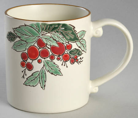 Berry Holiday Season Mug