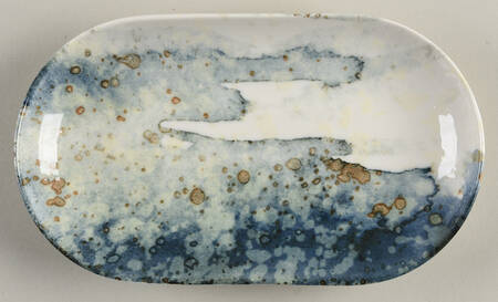 IHM4 7" Oval Tray
