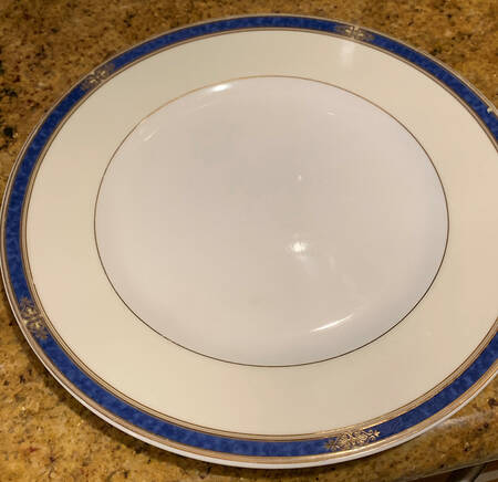 Park Avenue Saphire Dinner Plate