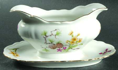 Alpine Gravy Boat with Attached Underplate