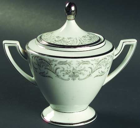 Chantilly (Platinum Trim) Sugar Bowl & Lid by Jaeger
