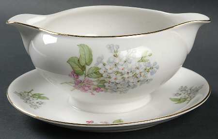 Lilac Gravy Boat with Attached Underplate