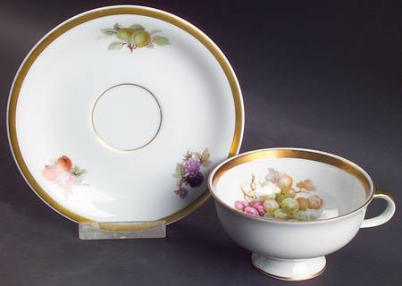 Orchard Footed Cup & Saucer Set