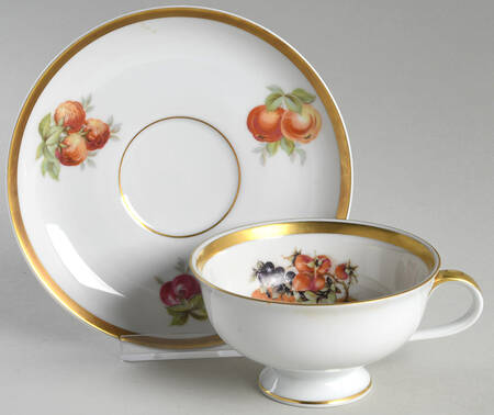 Orchard Footed Cup & Saucer Set