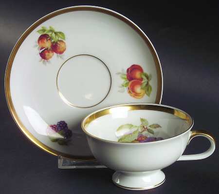 Orchard Footed Cup & Saucer Set