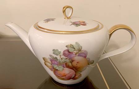 Orchard Teapot & Lid