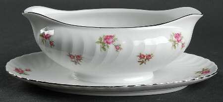 Rosemarie (Swirl Edge, Platinum Trim) Gravy Boat with Attached Underplate