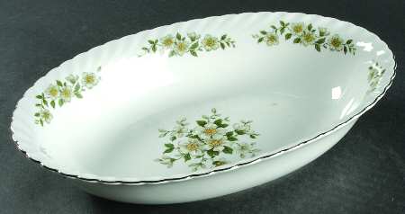 Wynnewood 10" Oval Vegetable Bowl