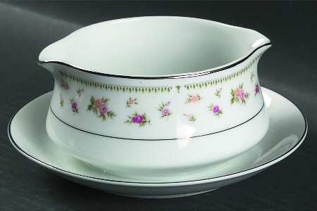 Abingdon Round Gravy Boat/Attached Underplate
