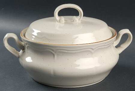 COUNTRY ALMOND Round Covered Vegetable
