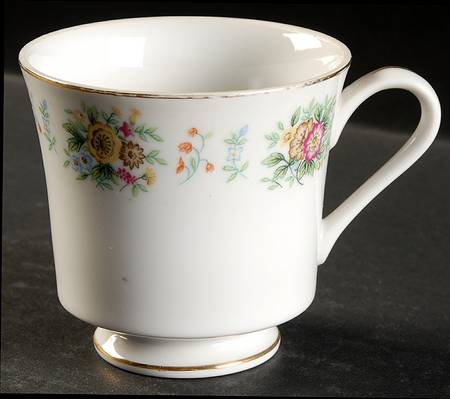 Barbara Footed Cup