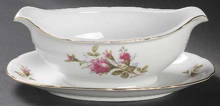 Bella Rose Gravy Boat with Attached Underplate