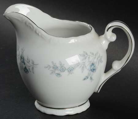 Blue Dawn (Platinum Trim) Creamer