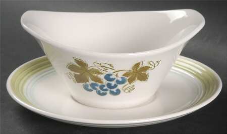 Blue Grapes Gravy Boat & Underplate