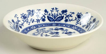 Blue Onion (Earthenware, Innerband) Fruit/Dessert (Sauce) Bowl