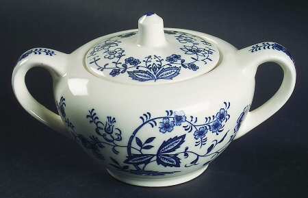 Blue Onion (Earthenware, Innerband) Sugar Bowl & Lid