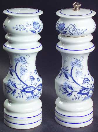 Blue Onion Salt Mill & Pepper Mill Set