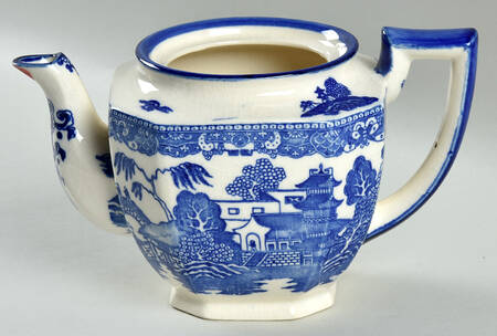 Blue Willow (No Gold, "Made In Japan") Teapot No Lid