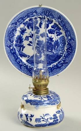 Blue Willow (No Gold, "Japan" Only) Oil Lamp with 6" Plate Reflector