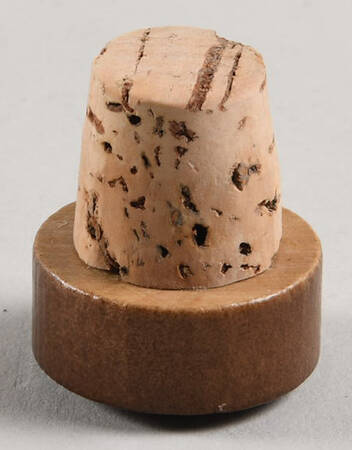 Blue Willow (No Gold, "Japan" Only) Wood Stopper for Cruet