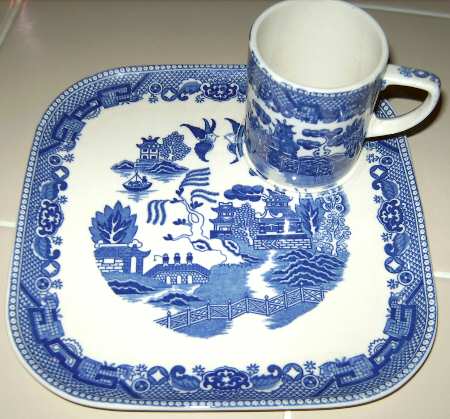 Blue Willow (No Gold, "Japan" Only) Snack Plate & Cup Set