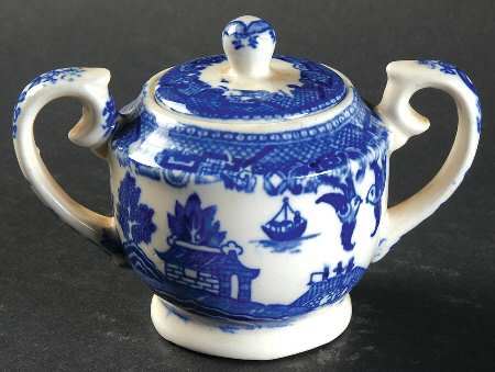 Blue Willow (No Gold, "Japan" Only) Mini Sugar Bowl & Lid