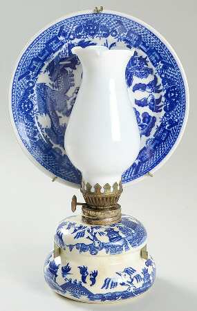 Blue Willow (No Gold, "Japan" Only) Oli Lamp with 6" Plate Reflector