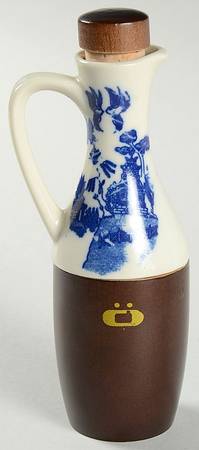 Blue Willow (No Gold, "Japan" Only) Oil with Wood Stopper