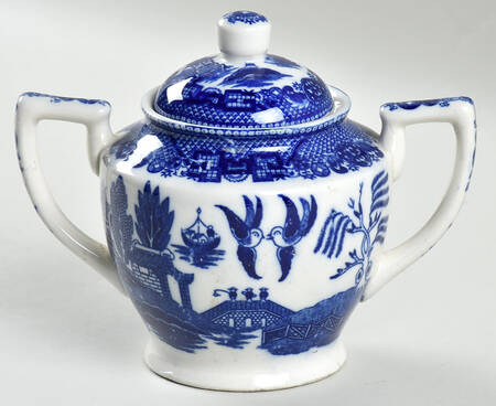 Blue Willow (Occupied, No Trim) Sugar Bowl & Lid by Japan