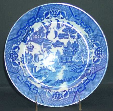 Blue Willow (Occupied, No Trim) Luncheon Plate by Japan