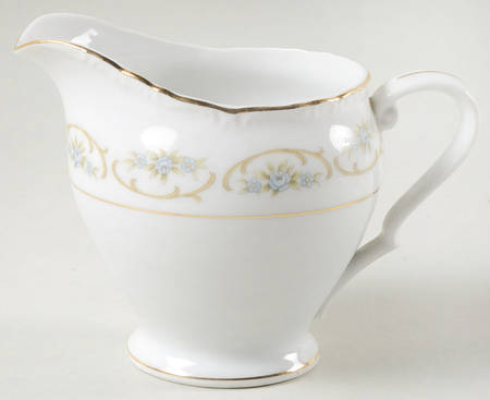 Cameo Creamer