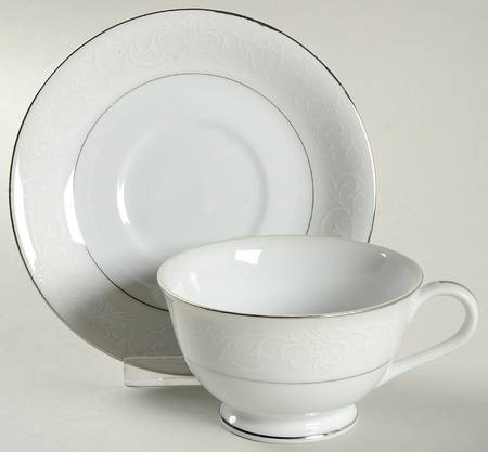 Carmel Footed Cup & Saucer Set