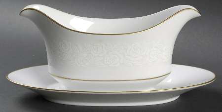 Cellini Romanesque Gravy Boat with Attached Underplate