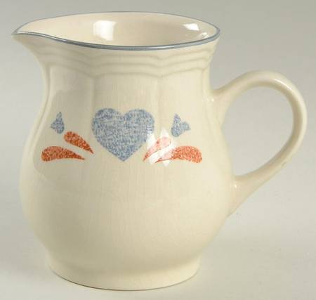Country Heart Creamer